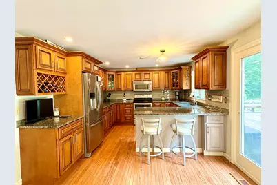81 Redberry Lane, Barnstable, MA 02648 - Photo 3