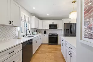 9 Chase Ave, Dennis, MA 02639 - Photo 5