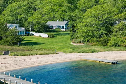 16 Frog Hollow, Tisbury, MA 02568 - Photo 1