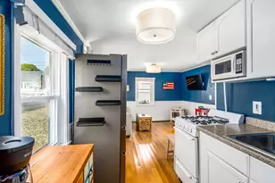 128 Sea St, Dennis, MA 02639 - Photo 7