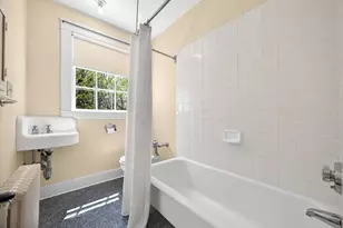 64 Church St, Falmouth, MA 02543 - Photo 21