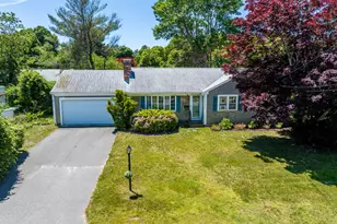 41 Brezner Ln, Barnstable, MA 02632 - Photo 3