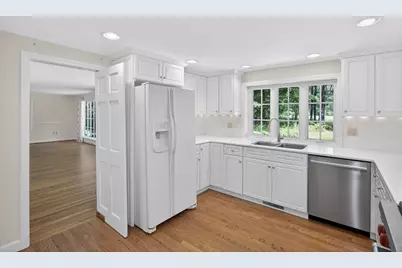 106 Hathaway Road, Barnstable, MA 02655 - Photo 7