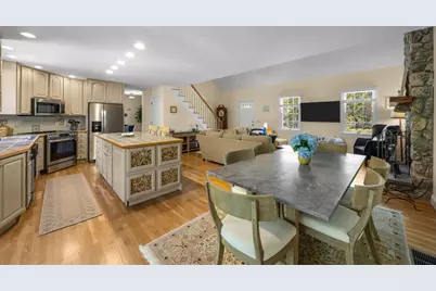 190 Zoheth Smith Way, Wellfleet, MA 02667 - Photo 9
