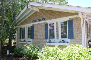 133 Edgewater Dr, Falmouth, MA 02536 - Photo 51