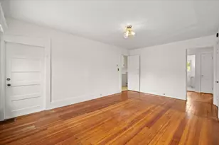43 Prospect St, Falmouth, MA 02540 - Photo 11