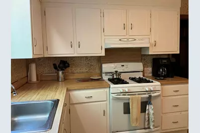 434 W Yarmouth Road, Yarmouth, MA 02673 - Photo 9