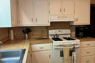 434 W Yarmouth Rd, Yarmouth, MA 02673 - Photo 9