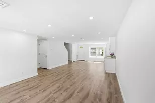 66 Pine Valley Dr, Falmouth, MA 02540 - Photo 5