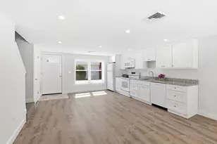 66 Pine Valley Dr, Falmouth, MA 02540 - Photo 3