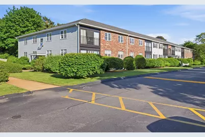 12 Candlewood Lane #APT 1-1, Dennis, MA 02639 - Photo 3