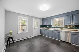 128 Quaker Meetinghouse Rd, Sandwich, MA 02537 - Photo 9