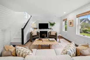 44 Pleasant St, Provincetown, MA 02657 - Photo 7