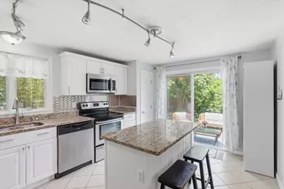 70 Quinaquisset Avenue, Mashpee, MA 02649 - Photo 17