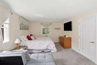 70 Quinaquisset Avenue, Mashpee, MA 02649 - Photo 21