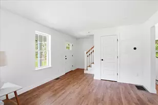 41 Avalon Dr, Falmouth, MA 02536 - Photo 9