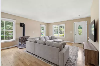 9 Rock Marsh Road #UNIT B, Wareham, MA 02571 - Photo 13