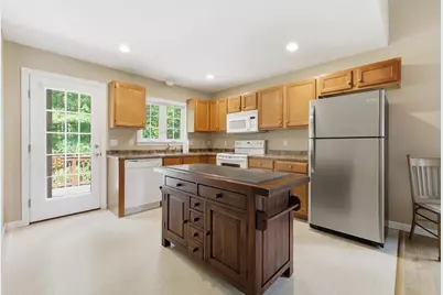 9 Rock Marsh Road #UNIT B, Wareham, MA 02571 - Photo 15