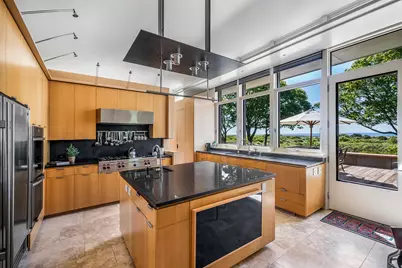 8 Snail Road, Chilmark, MA 02535 - Photo 15