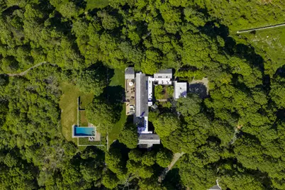 8 Snail Road, Chilmark, MA 02535 - Photo 3