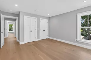 65 Cypress St, Falmouth, MA 02536 - Photo 17