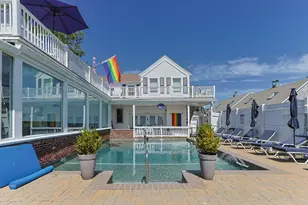 15 Cottage St, Provincetown, MA 02657 - Photo 17