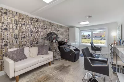 712 Main Street, Barnstable, MA 02601 - Photo 13