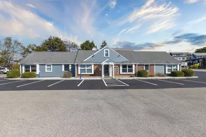 712 Main Street, Barnstable, MA 02601 - Photo 1