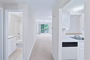 4 Wildflower Ln, Yarmouth, MA 02675 - Photo 5