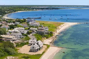 31 Dale Ave, Barnstable, MA 02601 - Photo 5