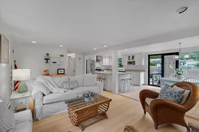 209 Greenwood Avenue, Barnstable, MA 02647 - Photo 5