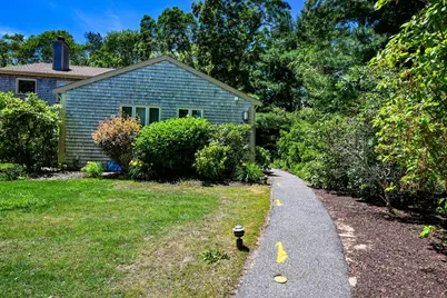 96 Shoreland Path #UNIT 96, Falmouth, MA 02536 - Photo 27