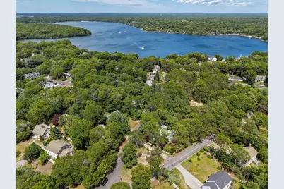 166 James Circle, Mashpee, MA 02649 - Photo 7