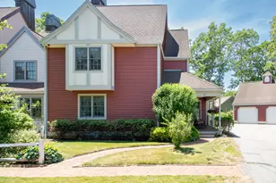 10 Village Green Cir, Mashpee, MA 02649 - Photo 59