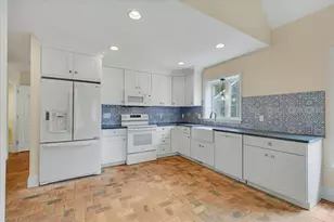 11 Stratford Ridge, Mashpee, MA 02649 - Photo 9
