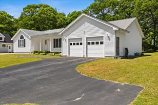 8 Sherry Ln, Bourne, MA 02553 - Photo 3
