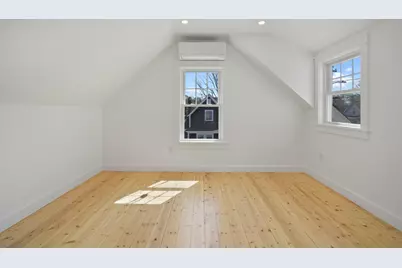 33 Vineyard Avenue, Oak Bluffs, MA 02557 - Photo 21