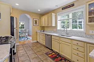 5 Mayfair Ct, Mashpee, MA 02649 - Photo 7