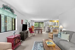 34 Round House Rd, Bourne, MA 02532 - Photo 9