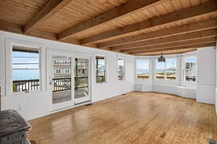 70 Menauhant Rd, Falmouth, MA 02536 - Photo 9
