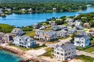 70 Menauhant Rd, Falmouth, MA 02536 - Photo 5