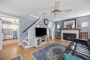 10 Cleveland Ave, Wareham, MA 02558 - Photo 21