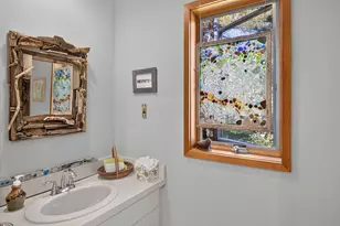 14 Ellen Ln, Bourne, MA 02559 - Photo 33