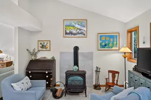 14 Ellen Ln, Bourne, MA 02559 - Photo 17