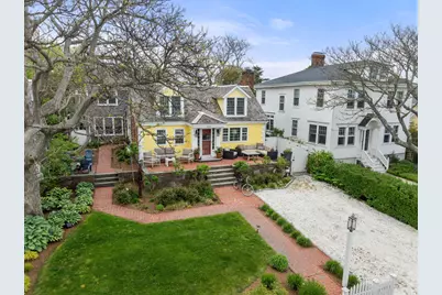 558A Commercial Street, Provincetown, MA 02657 - Photo 27