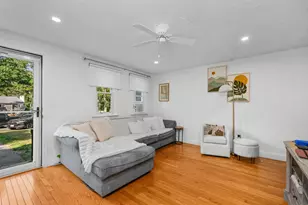 300 Falmouth Rd, Mashpee, MA 02649 - Photo 7