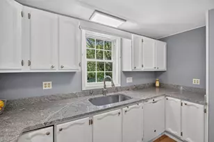 7 Sandy Hill Ln, Provincetown, MA 02657 - Photo 9