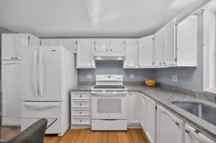 7 Sandy Hill Ln, Provincetown, MA 02657 - Photo 7