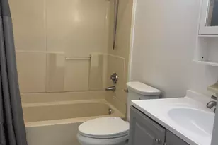 733 W Main St, Barnstable, MA 02601 - Photo 17