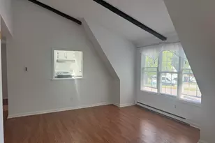 733 W Main St, Barnstable, MA 02601 - Photo 5